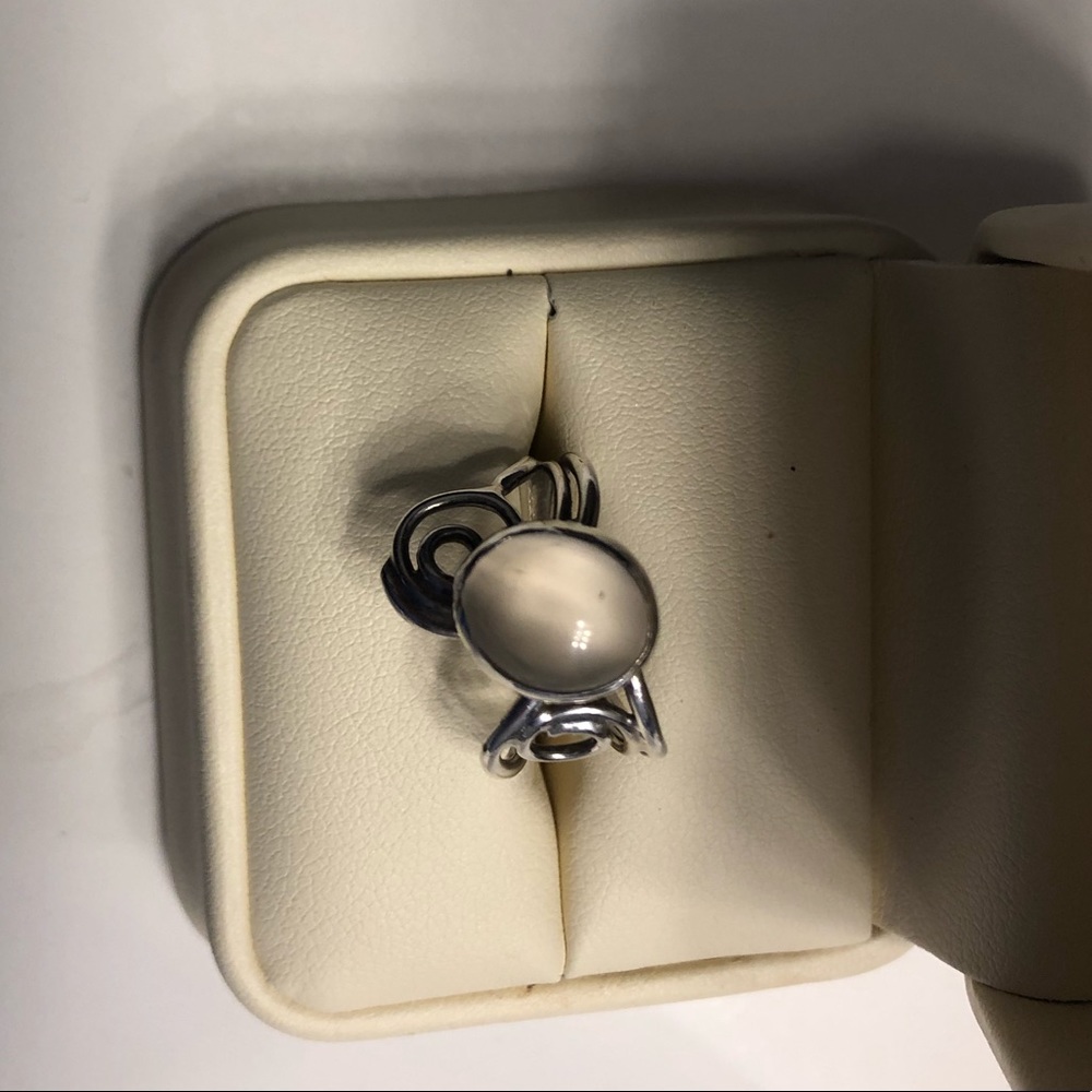 Custom made moonstone/silver ring sz 5.5